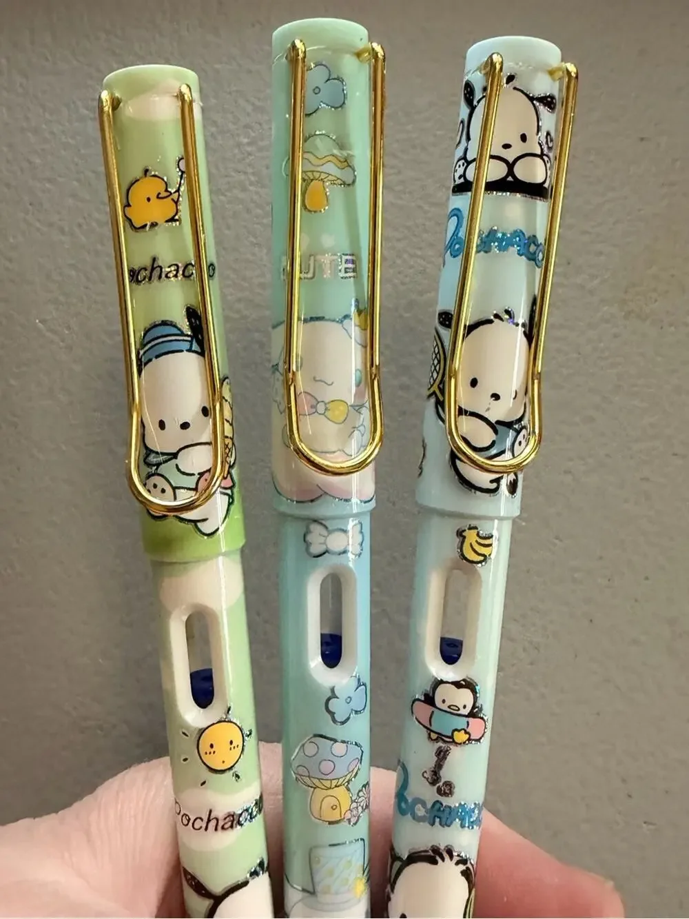 #PC-169 - 3 piece blue ink Fountain Pen - Pochacco x2 and Cinnamoroll x1